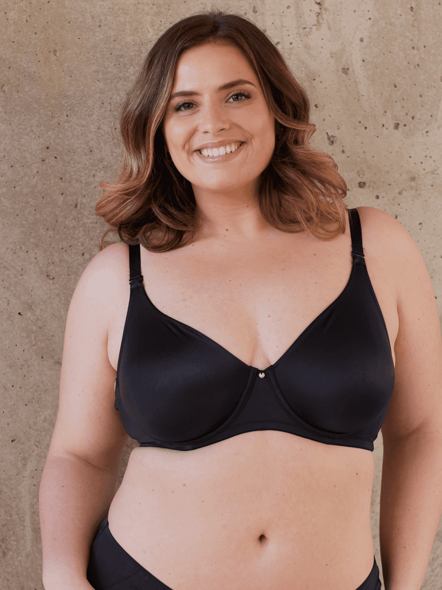 Soutien-gorge à armatures FIT Noir Bonnets DEF